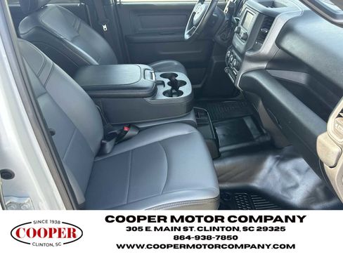 Used 2024 RAM 3500 Tradesman w/ Chrome Appearance Group image 13