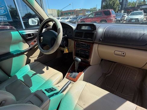 Used 1999 Subaru Forester L AWD/4WD image 14