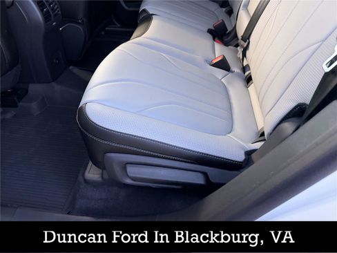 New 2026 Ford Escape PHEV w/ PHEV Premium Package image 15