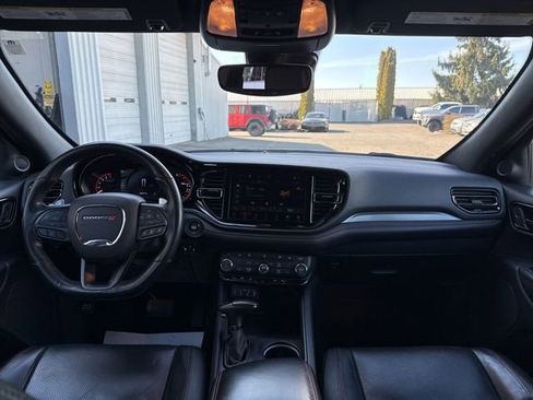 Used 2024 Dodge Durango GT image 18