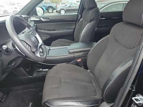 Used 2024 Hyundai Palisade Calligraphy image 6