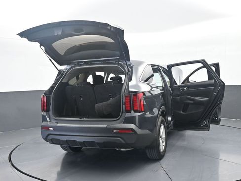 Used 2022 Kia Sorento LX FWD image 68