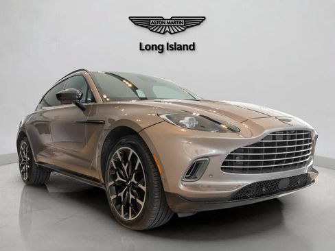 Used 2023 Aston Martin DBX AWD/4WD image 3