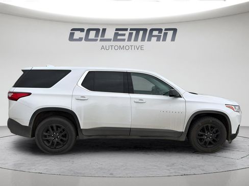 Used 2020 Chevrolet Traverse LS image 6