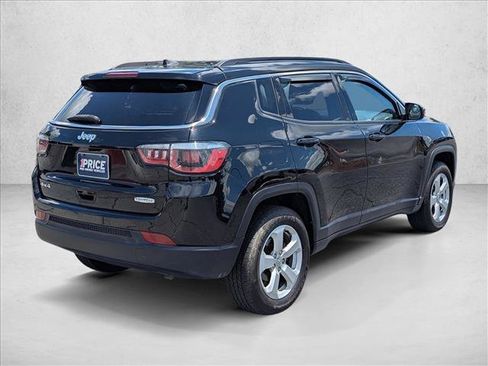 Used 2020 Jeep Compass Latitude w/ Popular Equipment Group AWD/4WD image 5