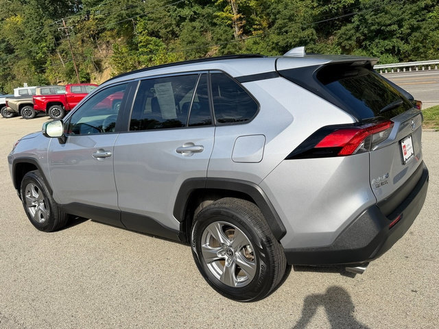 Certified 2025 Toyota RAV4 XLE AWD/4WD image 8