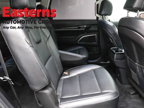 Used 2025 Kia Telluride S AWD/4WD image 22
