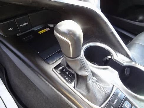 Used 2024 Toyota Camry XLE image 13