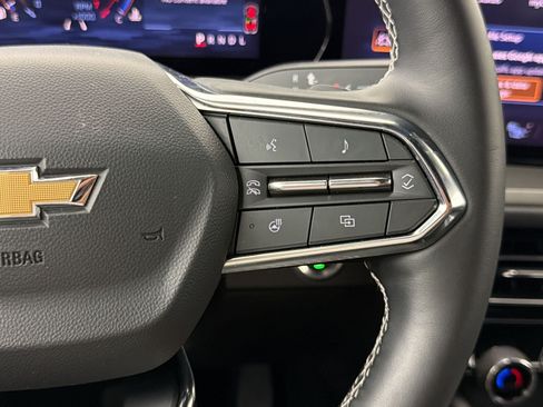 Used 2026 Chevrolet Traverse LT FWD image 28