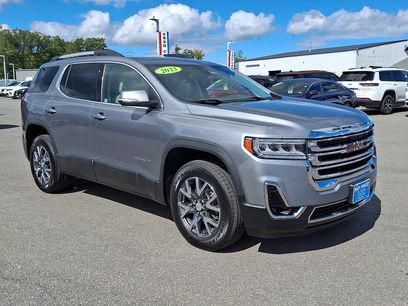 Certified 2023 GMC Acadia SLT w/ Preferred Package