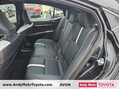 Used 2025 Toyota Camry SE FWD image 10
