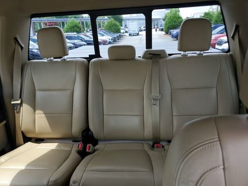 Used 2017 Ford F150 XLT w/ Equipment Group 302A Luxury AWD/4WD image 11