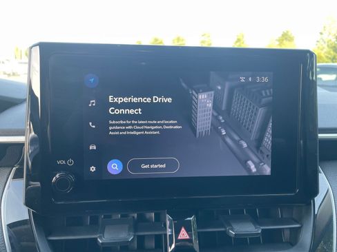 Used 2025 Toyota Corolla LE image 22