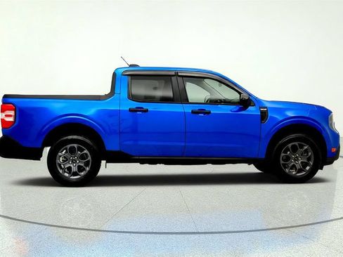 Used 2025 Ford Maverick XLT w/ XLT Luxury Package FWD image 4