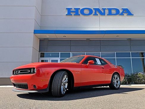 Used 2022 Dodge Challenger R/T image 24