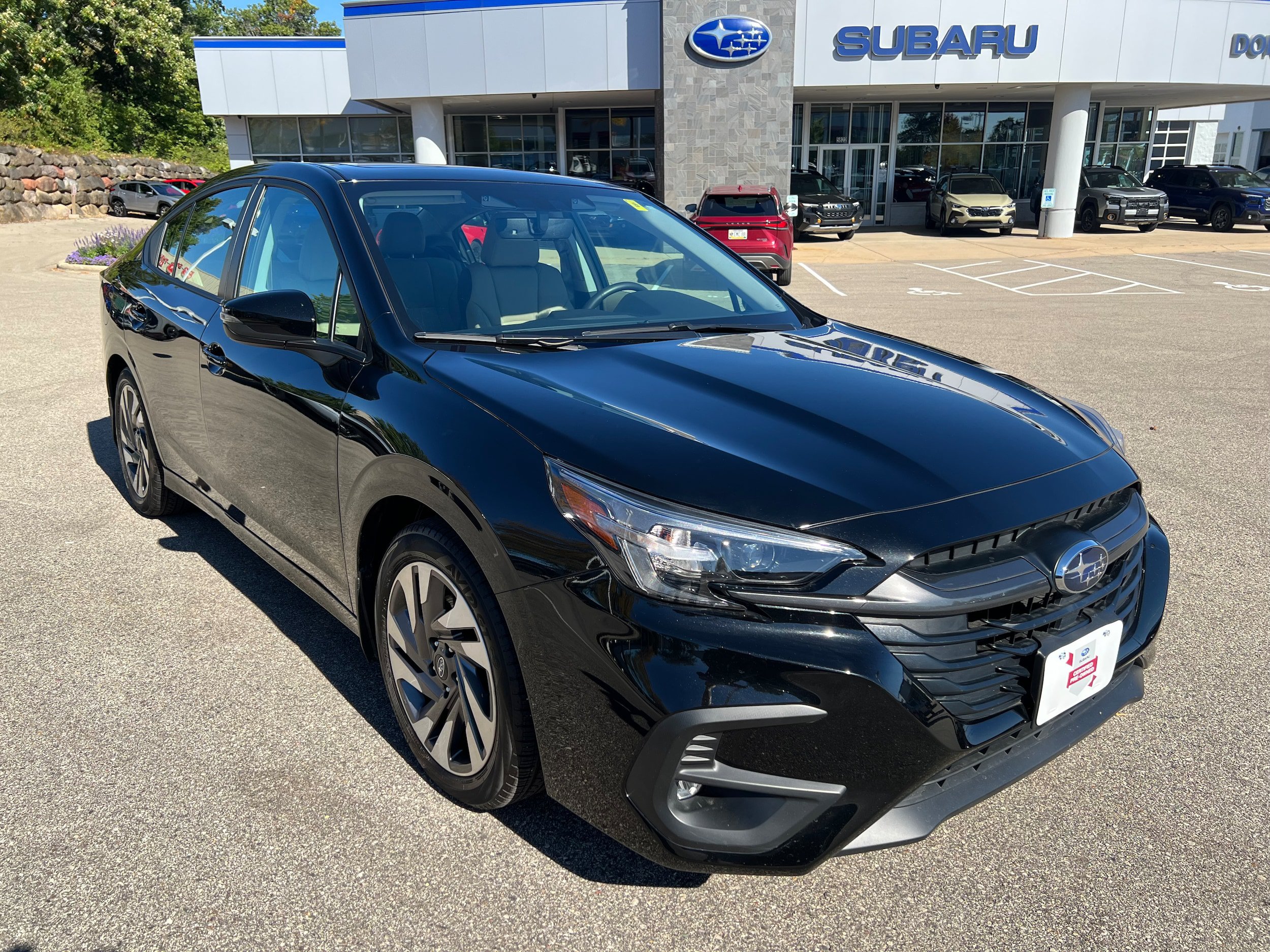 Certified 2024 Subaru Legacy Limited AWD/4WD image 1
