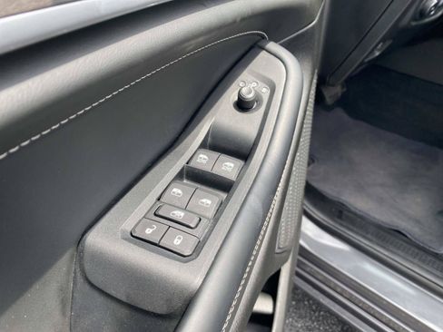 Used 2026 Jeep Grand Cherokee Limited AWD/4WD image 23