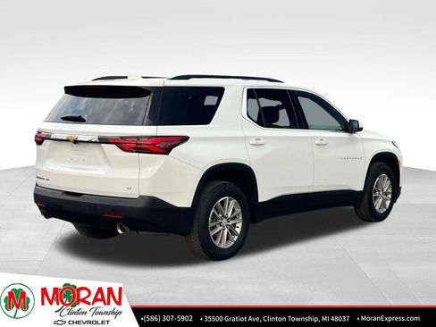 Certified 2023 Chevrolet Traverse LT image 5