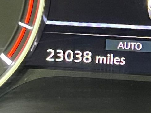 Used 2023 Nissan Rogue S image 24