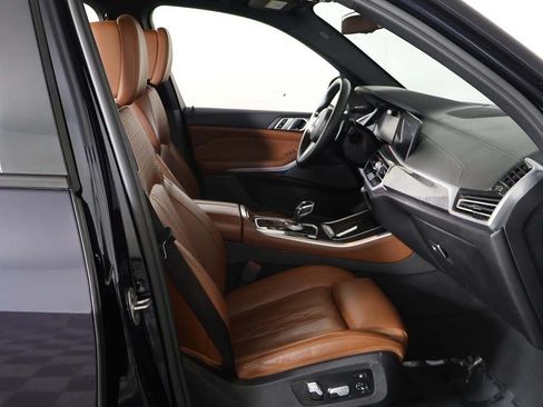 Used 2022 BMW X5 M50i w/ Executive Package AWD/4WD image 31