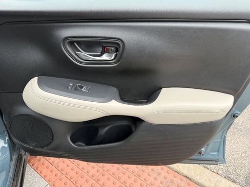 Used 2024 Honda HR-V EX-L image 19