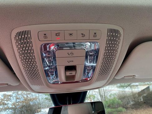 Used 2023 Mercedes-Benz GLB 250 4MATIC image 21