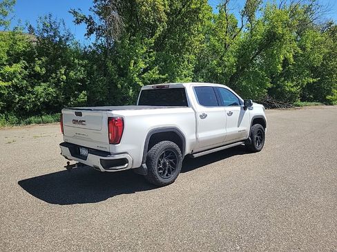 Used 2021 GMC Sierra 1500 Denali w/ Denali Ultimate Package AWD/4WD image 18