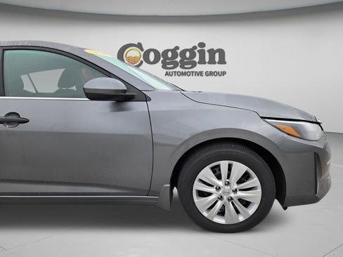 Used 2024 Nissan Sentra S image 25