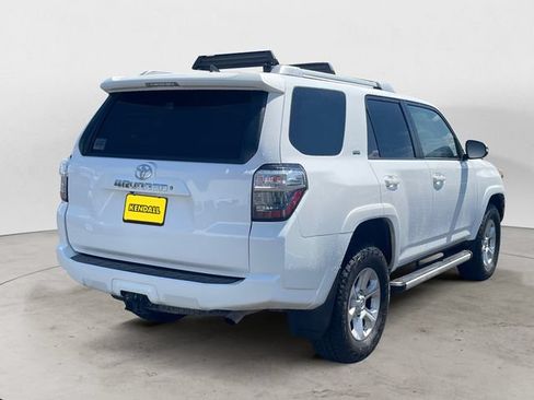 Used 2015 Toyota 4Runner SR5 Premium AWD/4WD image 5