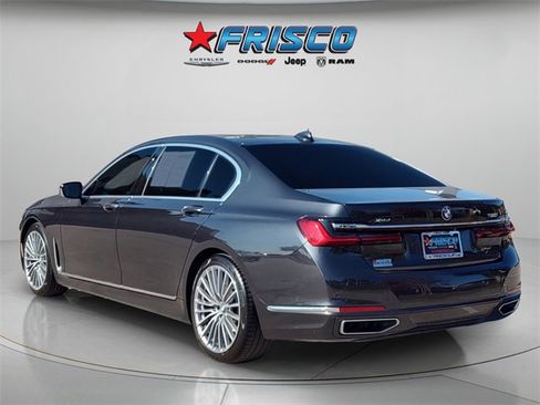 Used 2022 BMW 750i xDrive 750i xDrive image 2