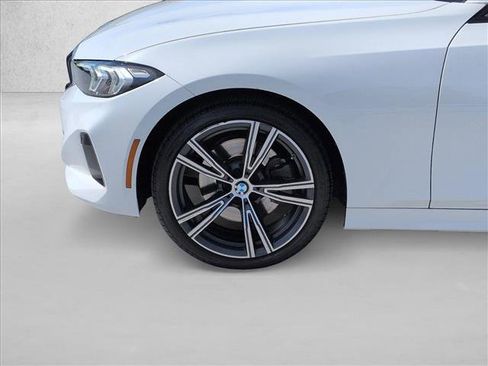 Certified 2023 BMW 330i Sedan w/ Convenience Package RWD image 25