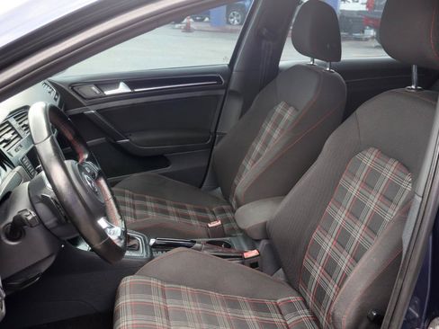 Used 2016 Volkswagen GTI SE FWD image 14