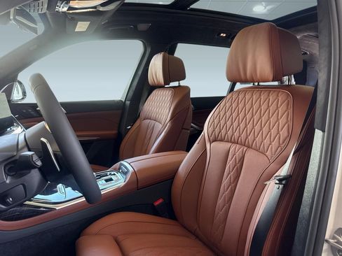 New 2027 BMW X7 xDrive40i w/ Executive Package AWD/4WD image 5