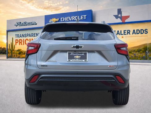 New 2026 Chevrolet Trax RS w/ Driver Confidence Package FWD image 8