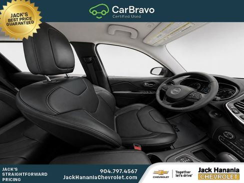 Used 2020 Jeep Cherokee Latitude Plus FWD image 8