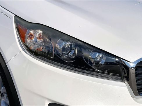 Used 2020 Kia Sorento L image 27