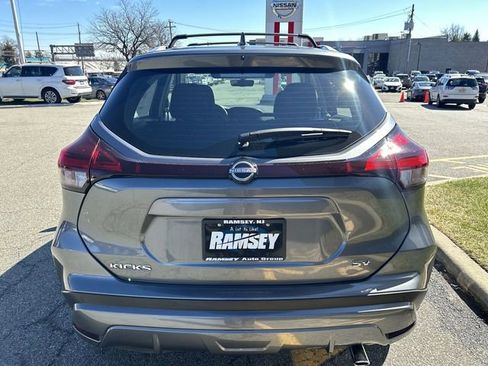 Certified 2024 Nissan Kicks SV w/ Interior Electronics Package FWD image 7