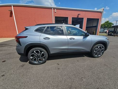 New 2026 Chevrolet Trax RS w/ Driver Confidence Package FWD image 10