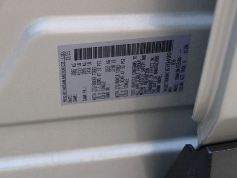 Used 2024 Nissan Rogue SV image 28