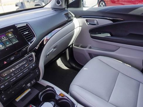 Used 2021 Honda Pilot Elite image 23