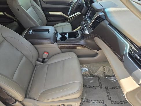 Used 2018 Chevrolet Tahoe LT w/ Texas Edition Package RWD image 14