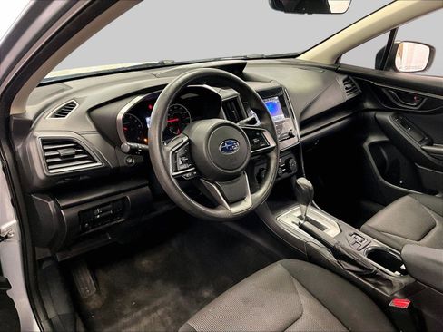 Used 2018 Subaru Impreza 2.0i Premium image 13