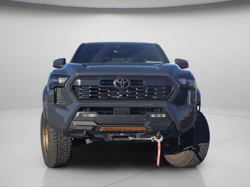 Used 2024 Toyota Tacoma TRD Off-Road image 3