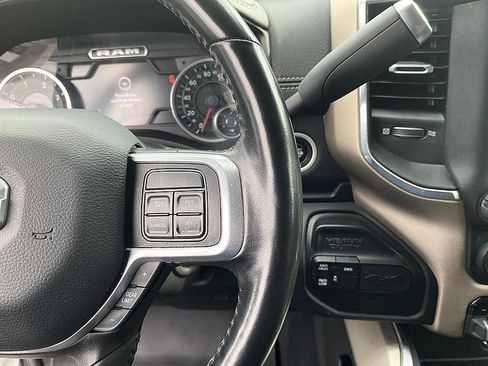 Used 2022 RAM 2500 Laramie AWD/4WD image 15