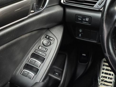 Used 2020 Honda Accord Sport image 20