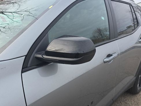 New 2025 Chevrolet Equinox RS w/ Convenience Package III image 9