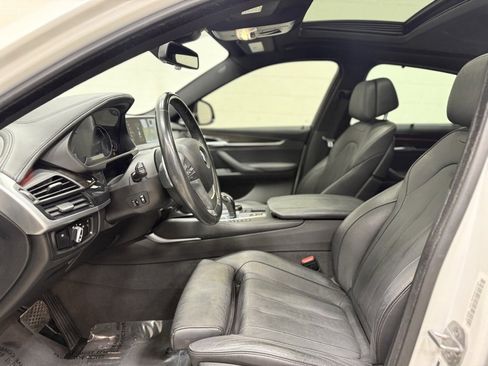 Used 2017 BMW X6 xDrive50i image 19