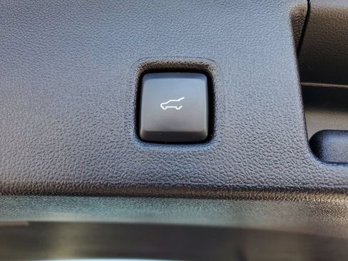 Used 2024 Ford Escape Active w/ Tech Pack #2 AWD/4WD image 34