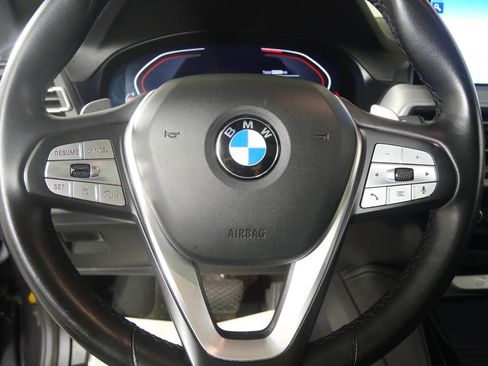 Used 2022 BMW X4 xDrive30i w/ Parking Assistance Package AWD/4WD image 18