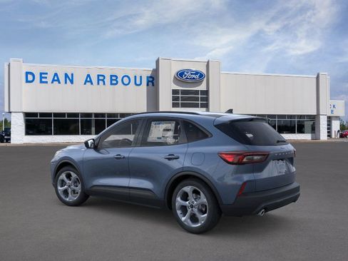 New 2026 Ford Escape ST-Line w/ Tech Pack #1 image 4